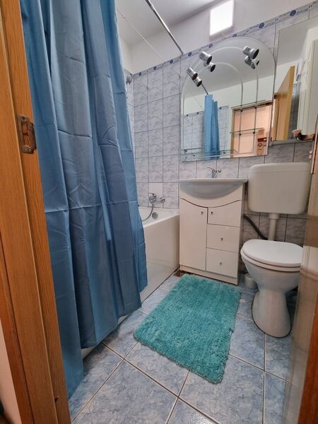 Drumul Taberei, metrou Raul Doamnei la 1 minut, renovat, AC, TV, ocazie!